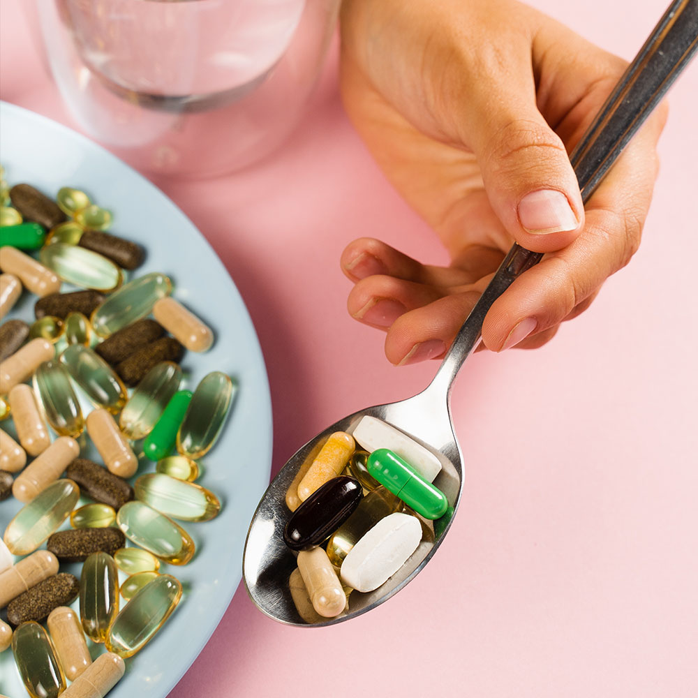 Suplementos vitamínicos sem supervisão em nome da estética