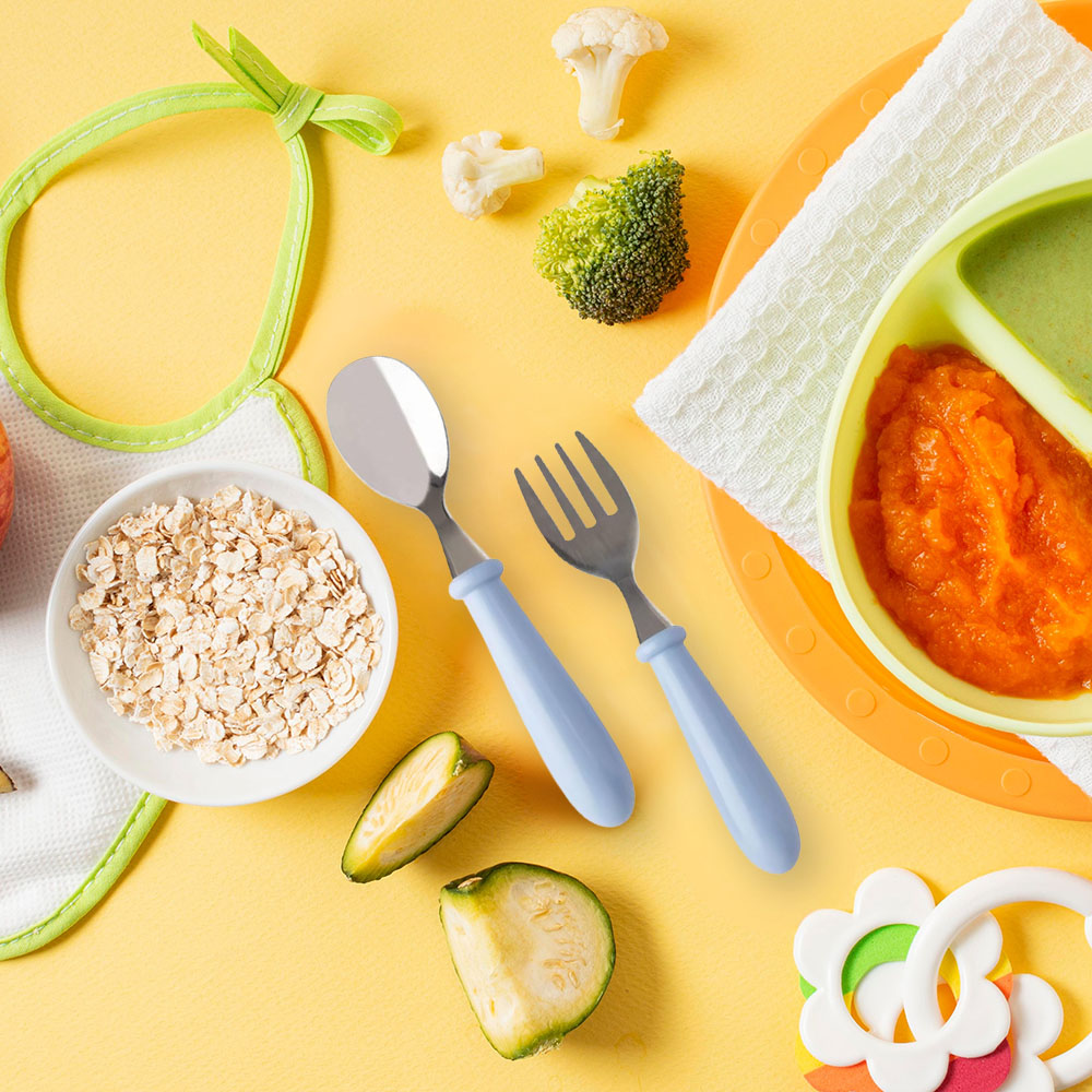 imagem com ecemplos de utensílios, alimentos e brinquedos de crianças